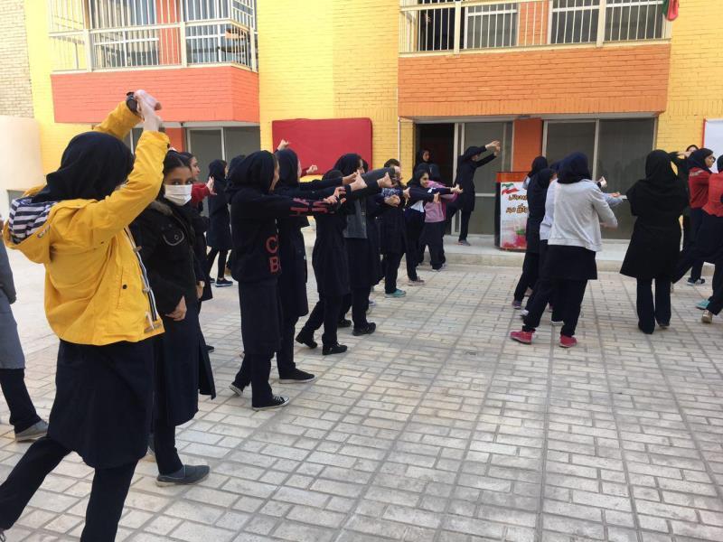 مراسم صبحگاه هفته بهداشت روان